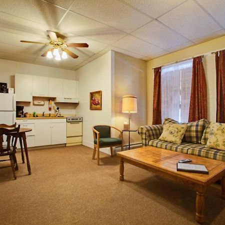Suites On Main Margaretville Bilik gambar